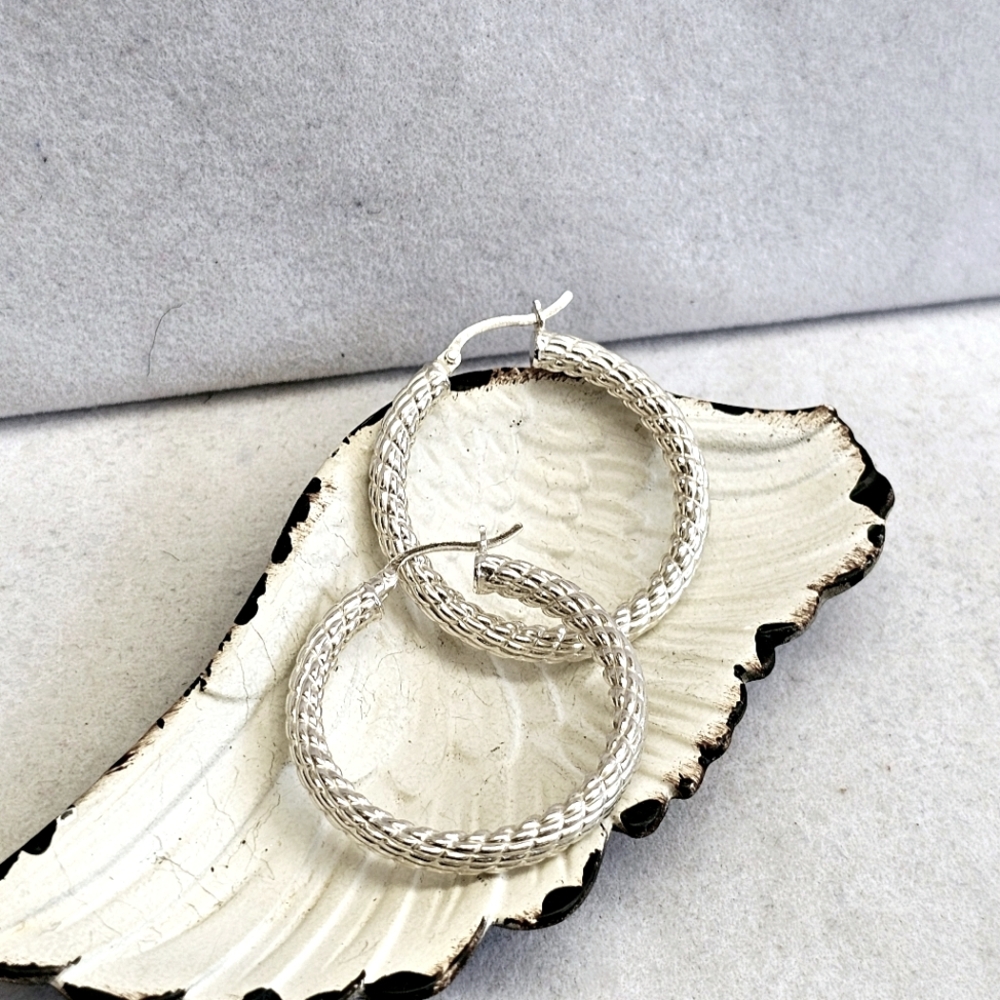 Sterling 925 Textured Rope Hoop Earrings - Picture 1 of 12